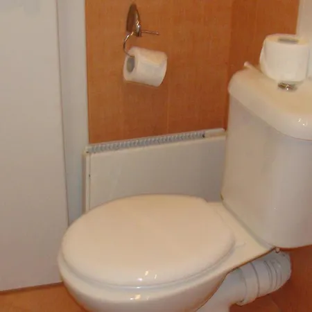 Berlin Golden Златни пясъци