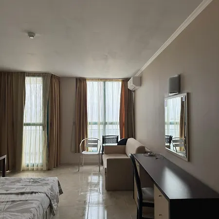 Berlin Golden Goudstrand